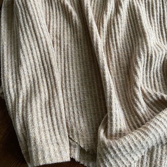 Urban Outfitters Cozy Waffle Knit Top - Picture 6 of 16